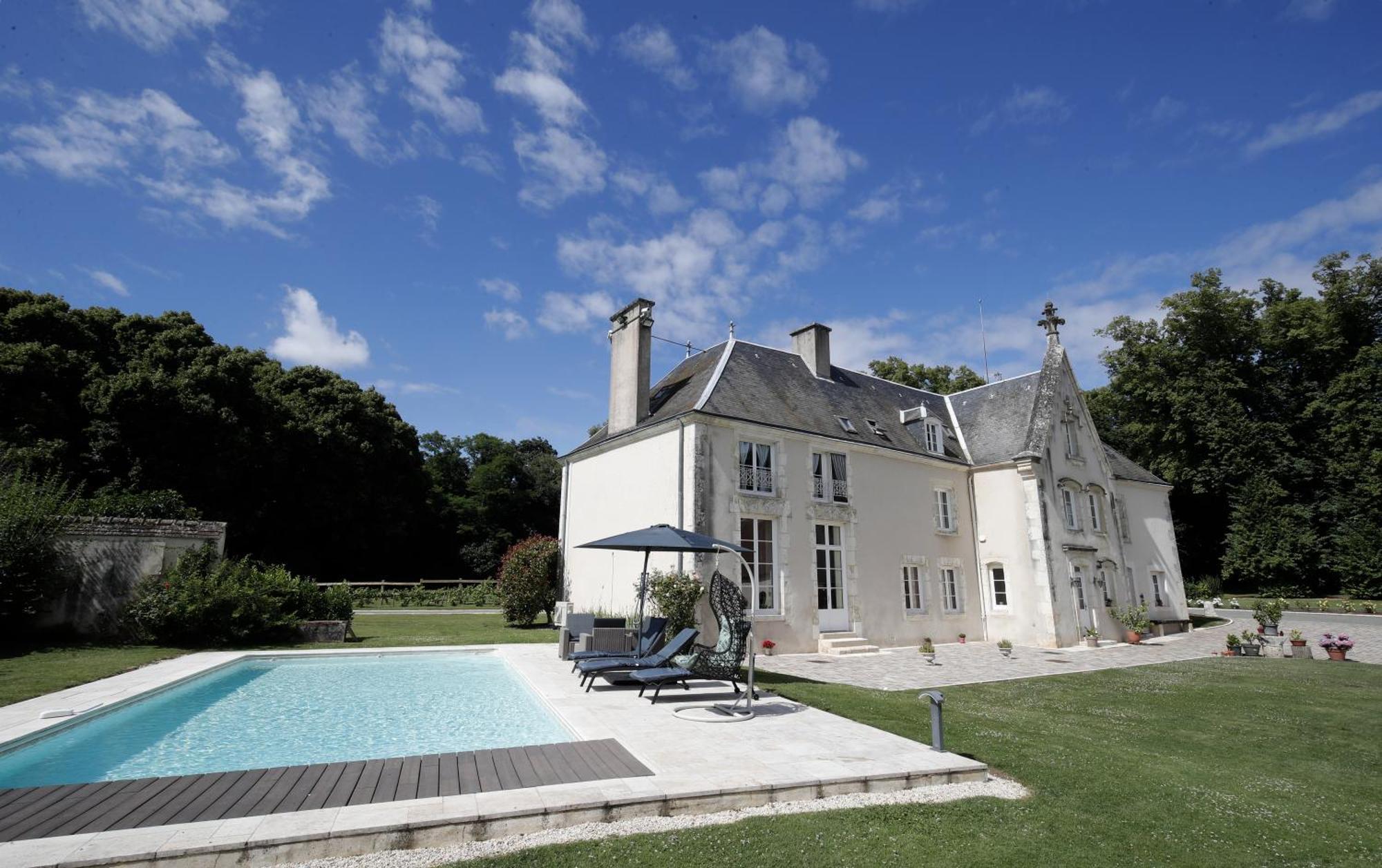 Chambres D'Hotes Chez Sylvie Donnemain-Saint-Mames Εξωτερικό φωτογραφία